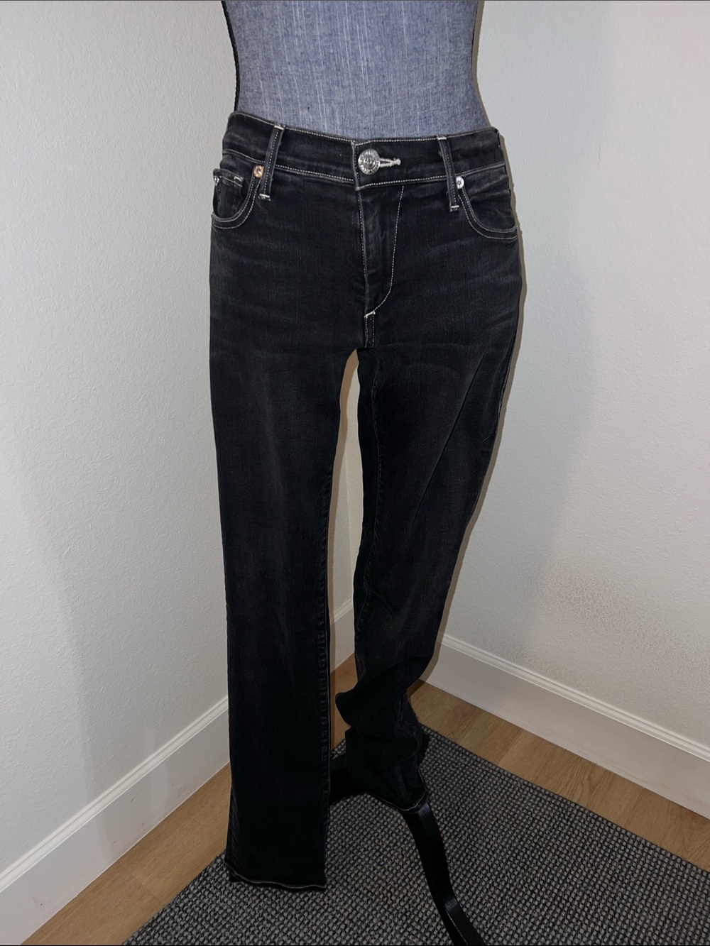 True Religion Cora Mid Rise Black Wash